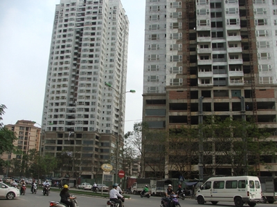 Nhiều dự án căn hộ tại Hà Nội giá giảm sâu. Ảnh: Minh Tuấn