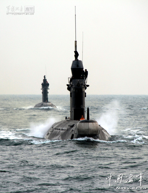 Ngoài ít nhất 6 chiếc tàu ngầm chạy động cơ hạt nhân, hạm đội Bắc Hải còn sở hữu ít nhất 14 chiếc tàu ngầm động cơ diesel