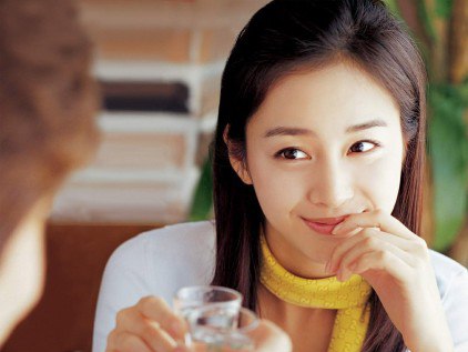 Mối tình Bi Rain - Kim Tae Hee nhận được quan tâm của cả châu Á. Ảnh: Sina.