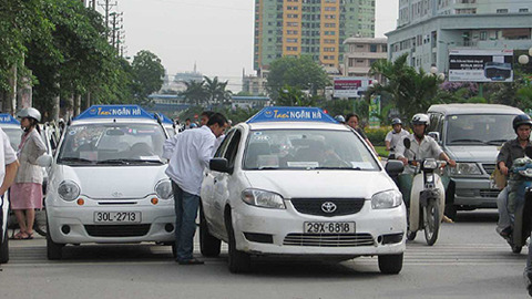 Từ hôm nay, HN cấm taxi trên nhiều phố 