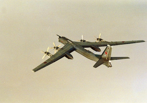 Máy bay Tu-95 Bear H của Nga. Ảnh: AP