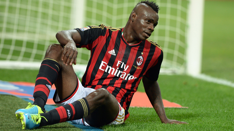 Balotelli có thể về Arsenal