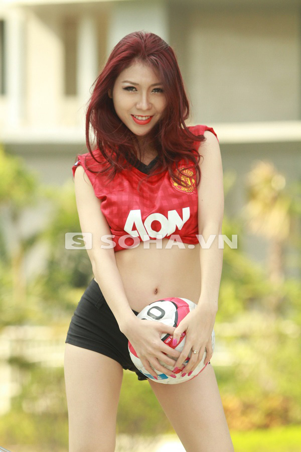 Ở cấp CLB, Thủy Đặng hâm mộ Man United