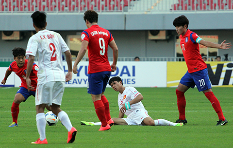 Công Phượng đã thi đấu không tốt trước U19 Hàn Quốc