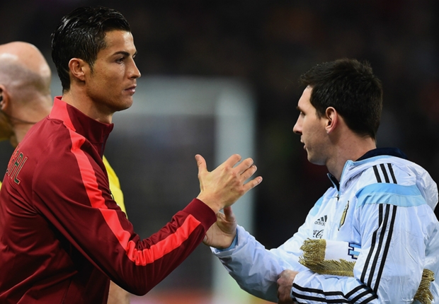 Ronaldo &quot;béo&quot; cho rằng Cris Ronaldo xứng đáng đoạt QBV FIFA 2014 hơn Messi