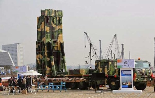 Hệ thống tên lửa Pragati tại triển lãm ADEX 2013