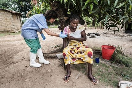 Xót xa những cái chết thương tâm bởi Ebola: Câu chuyện chưa có hồi kết 1
