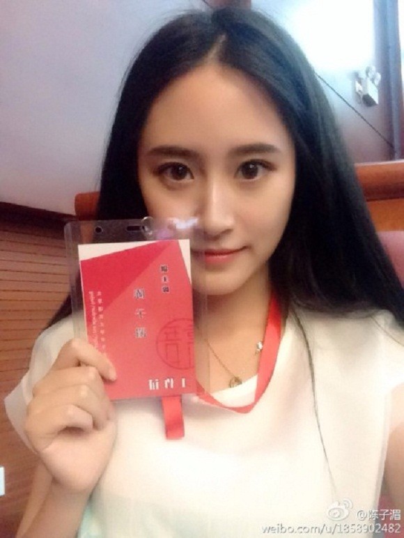 Nữ phó chủ tịch hội sinh viên đẹp nhất Trung Quốc
