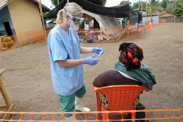 Dịch Ebola tăng kinh khủng, không loại trừ sẽ tràn vào Việt Nam