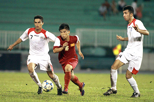 Thái Sung (16) khi còn chơi cho đội U-19 Việt Nam