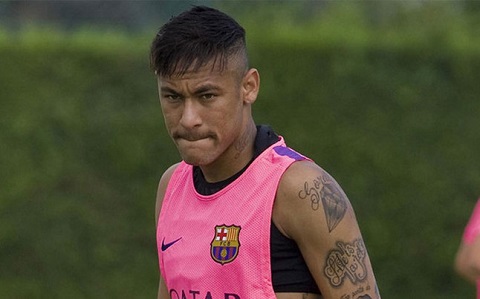 Neymar có thể bỏ lỡ trận gặp Elche do chấn thương