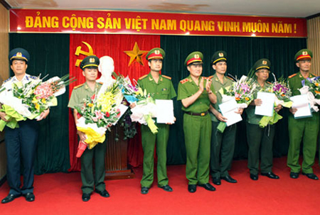 Lễ khen thưởng các đơn vị tham gia phá vụ án Nguyễn Ngọc Minh (Minh sâm).
