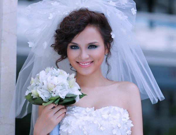 3 cuộc ly hôn ồn ào nhất showbiz Việt nửa đầu năm 2014