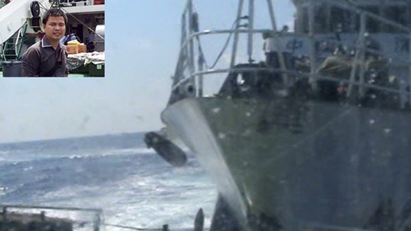 Tàu Hải cảnh 44103 Trung Quốc chồm lên đâm thẳng mạn trái đuôi tàu CSB Việt Nam. Ảnh: Cảnh sát biển Việt nam
