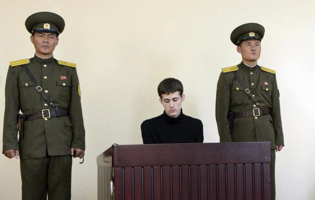 Matthew Miller - một công dân Mỹ, trong phiên xét xử tại Tòa án Tối cao ở Bình Nhưỡng, Triều Tiên. Miller bị kết án 6 năm lao động khổ sai do nhập cảnh bất hợp pháp và chống phá chính phủ Triều Tiên