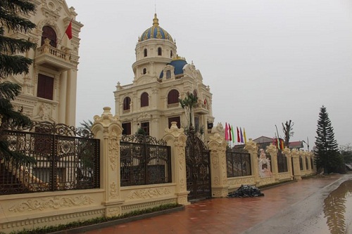 Bóc lâu đài đôi trăm tỷ xây cho quý tử của đại gia Ninh Binh - Ảnh 12