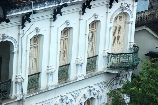 Biệt thự 100 tuổi giữa Sài Gòn được rao bán 35 triệu USD