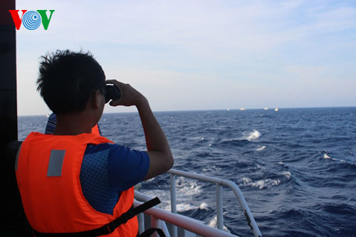 Luôn đề cao cảnh giác, theo dõi nhất cử nhất động của tàu Hải cảnh Trung Quốc