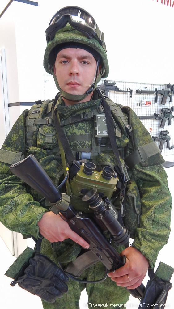 
Bộ trang bị Ratnik cho chiến binh tương lai của Nga.
