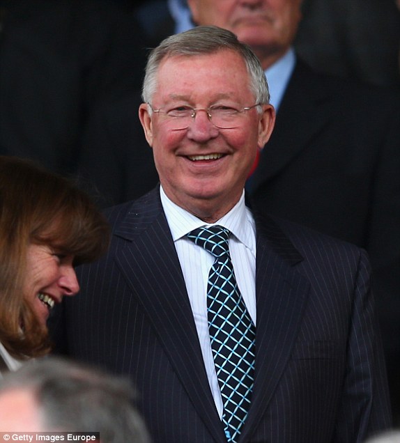 Sir Alex cười rất tươi khi Man United chiến thắng