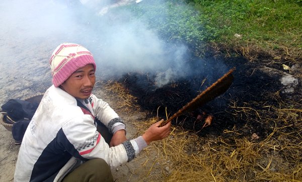 Cầu-Giẽ-Ninh-Bình, chuột-đồng, thịt-chuột, cao-tốc, đặc-sản, dân-dã, hun-khói, chế-biến, Nam-Định