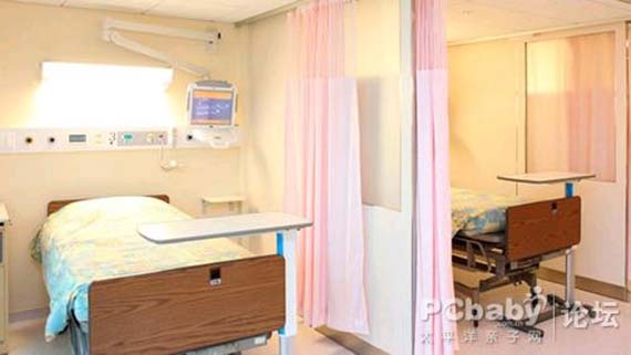 Cận cảnh một trong các căn phòng sinh nở của bệnh viện.
