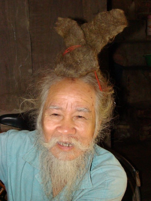 Dị nhân có mái tóc rồng nổi tiếng Hội Lim - ảnh 2