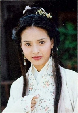 Lý Nhược Đồng cũng đóng vai Vương Ngữ Yên trong phim Thiên long bát bộ.