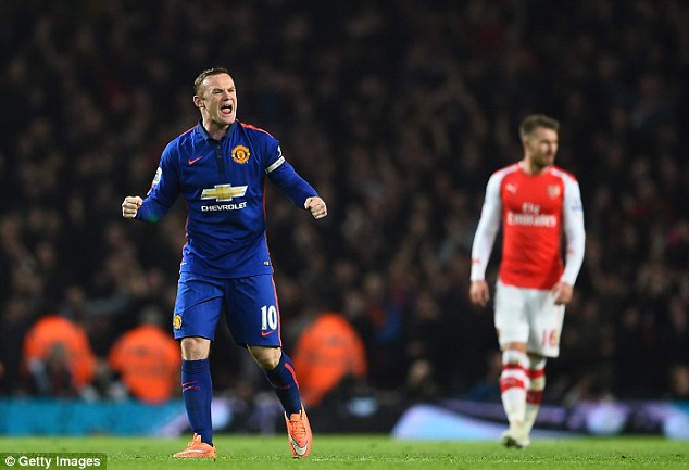 Rooney đã lên tiếng đúng lúc giúp Man United giành trọn 3 điểm