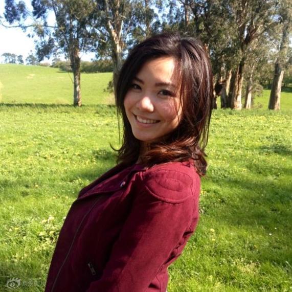 Elaine Teoh năm nay 27 tuổi, cô đang theo học khoa Kế Toán của trường Đại học Melbourne được xác nhận là đã tử nạn trên chuyến bay định mệnh MH17.