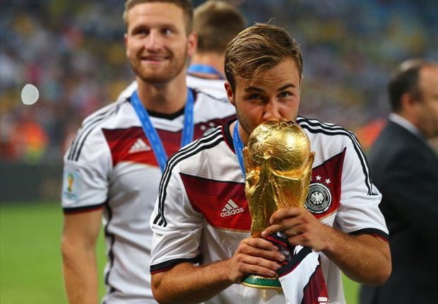 Gotze ghi bàn duy nhất giúp Đức thắng Argentina và vô địch World Cup 2014