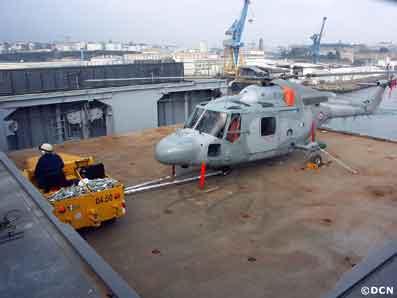 Thang máy cho trực thăng kiểu BPC của tàu sân bay trực thăng lớp Mistral