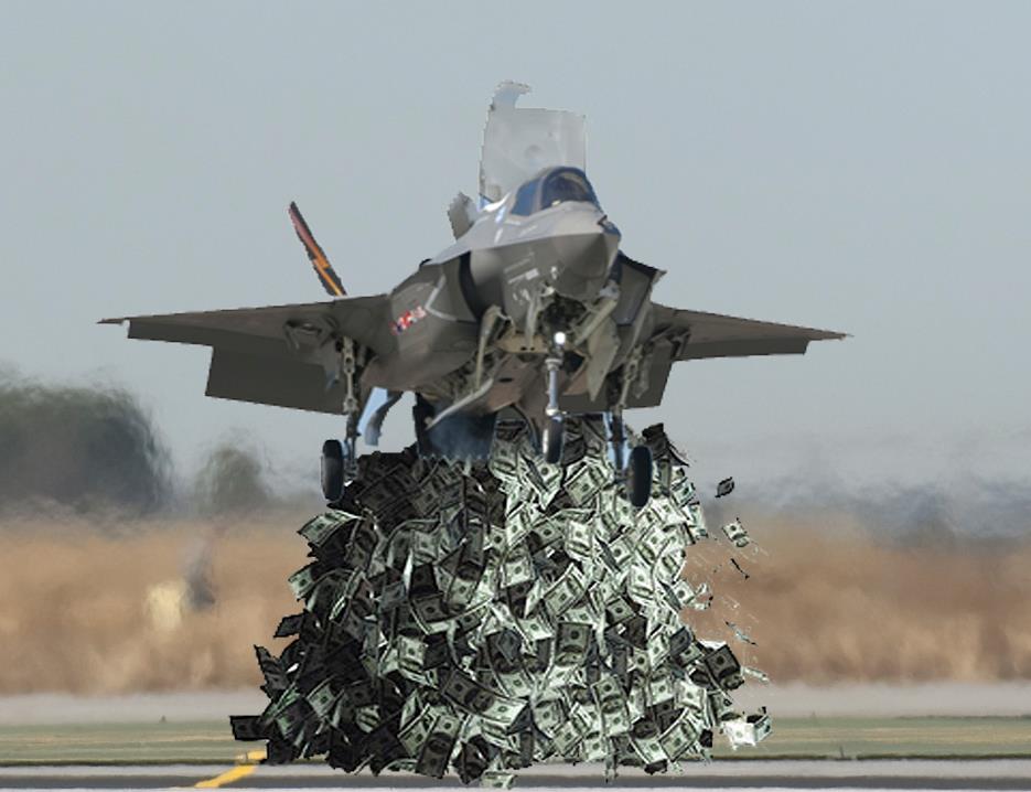 F-35 là chương trình vũ khí tốn kém nhất của Lầu Năm Góc và đã gặp nhiều trở ngại do những trì hoãn trong lịch trình và chi phí tăng vọt. 