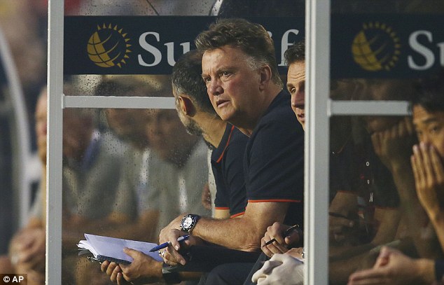 Van Gaal đã có 1 trận đấu thành công