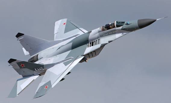 MiG-29SMT với đặc điểm nổi bật là phần lưng bị “gù”