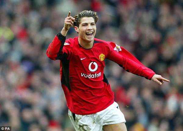 Cristiano Ronaldo cực kỳ thành công với MU nhưng anh gia nhập Quỷ Đỏ từ mùa hè 2003.