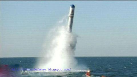 Tàu ngầm hạt nhân chiến lược lớp Tấn - Type 094 phóng tên lửa đạn đạo liên lục địa JL-2