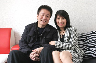Những cặp đôi lệch nhau hơn 20 tuổi trong showbiz Việt