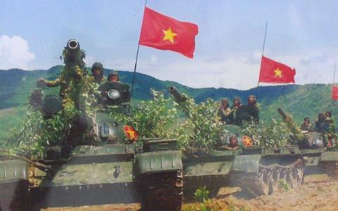 Việt Nam hiện đang còn sử dụng các loại xe tăng T-54/55 cũ kỹ