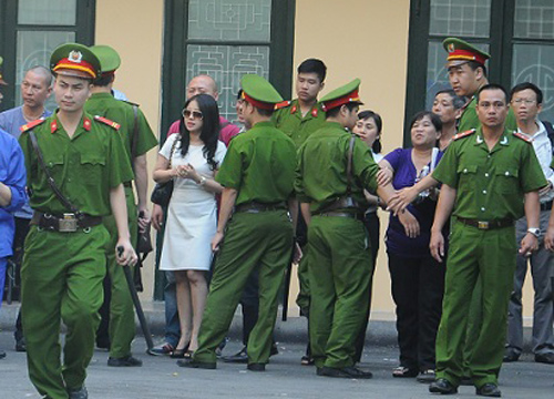 vợ-bầu-kiên, vợ-dương-chí-dũng, đại-gia, tình-vợ-chồng, bầu-kiên, dương-chí-dũng, bà Đặng-Ngọc-Lan