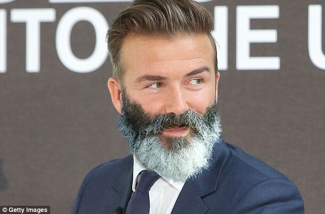 Chắc không còn nhiều cô gái mê mẩn vẻ đẹp của Beckham nữa nếu cựu tiền vệ M.U để kiểu râu giống Keane.