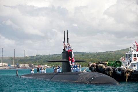 Tàu ngầm hạt nhân tấn công lớp Los-Angeles của Mỹ triển khai ở Guam