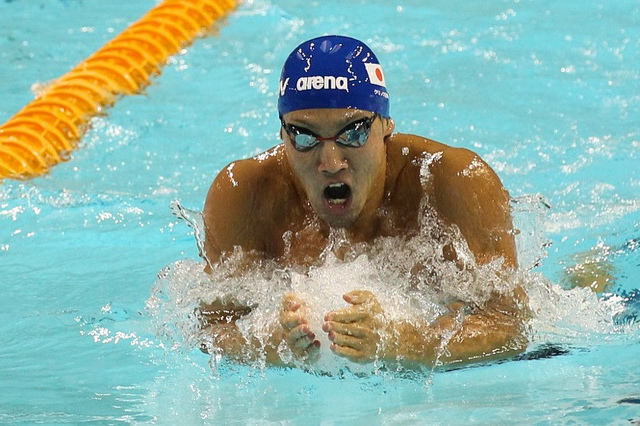 Vận động viên bơi Naoya Tomita của Nhật Bản