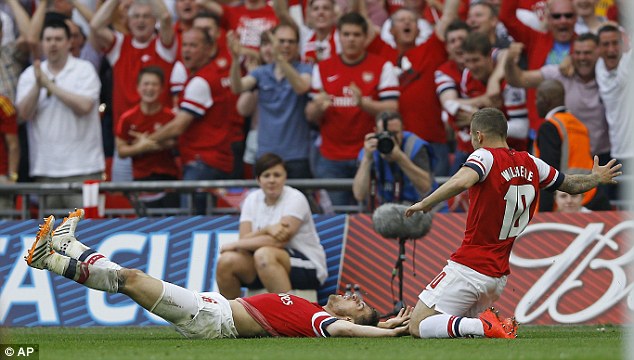Ramsey ghi bàn sau 1 pha phối hợp tấn công đẹp mắt
