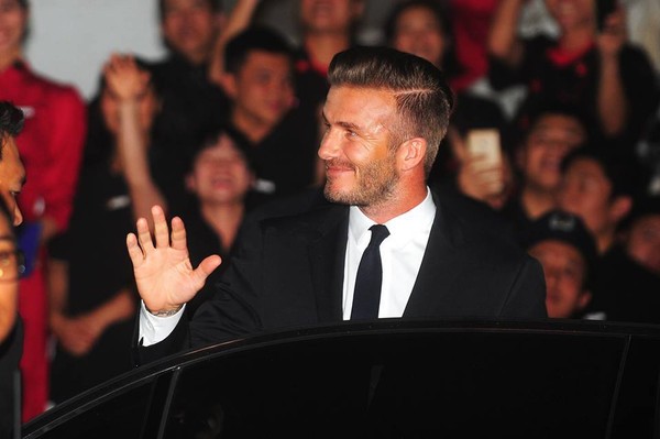 Cận cảnh vẻ quyến rũ chết người của David Beckham khi đi dự tiệc tại Hà Nội 6