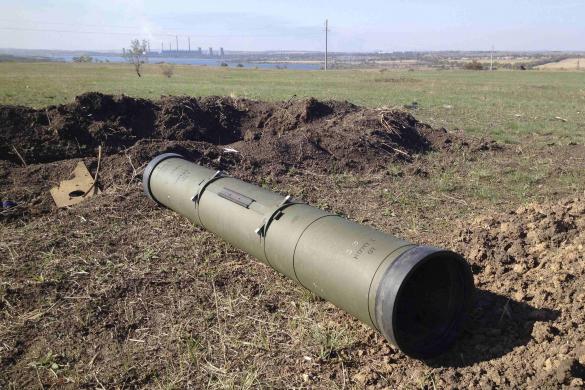 Ống phóng tên lửa chống tăng Kornet được tìm thấy tại Starobesheve do quân li khai kiểm soát