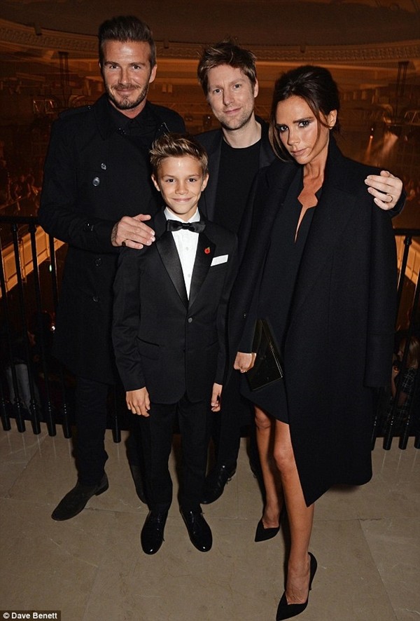 Con trai Beckham trở thành ngôi sao của nhãn hiệu thời trang nổi tiếng 6