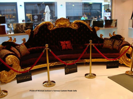 Những chiếc giường, ghế... bằng vàng 24K của đại gia - Ảnh 6