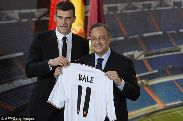 Gareth Bale đã từng một lần làm vị trí của Di Maria lung lay nhưng nhờ có sự can thiệp của Ronaldo, cầu thủ chạy cánh người Argentina mới được ở lại Real thêm 1 mùa.