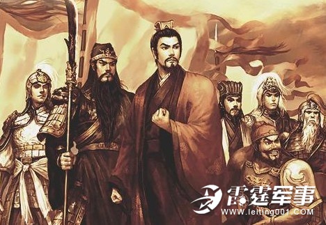 Trở thành quân sư của Lưu Bị, Khổng Minh được phát huy hết khả năng và được hàng loạt tướng tài quân Thục phò trợ.